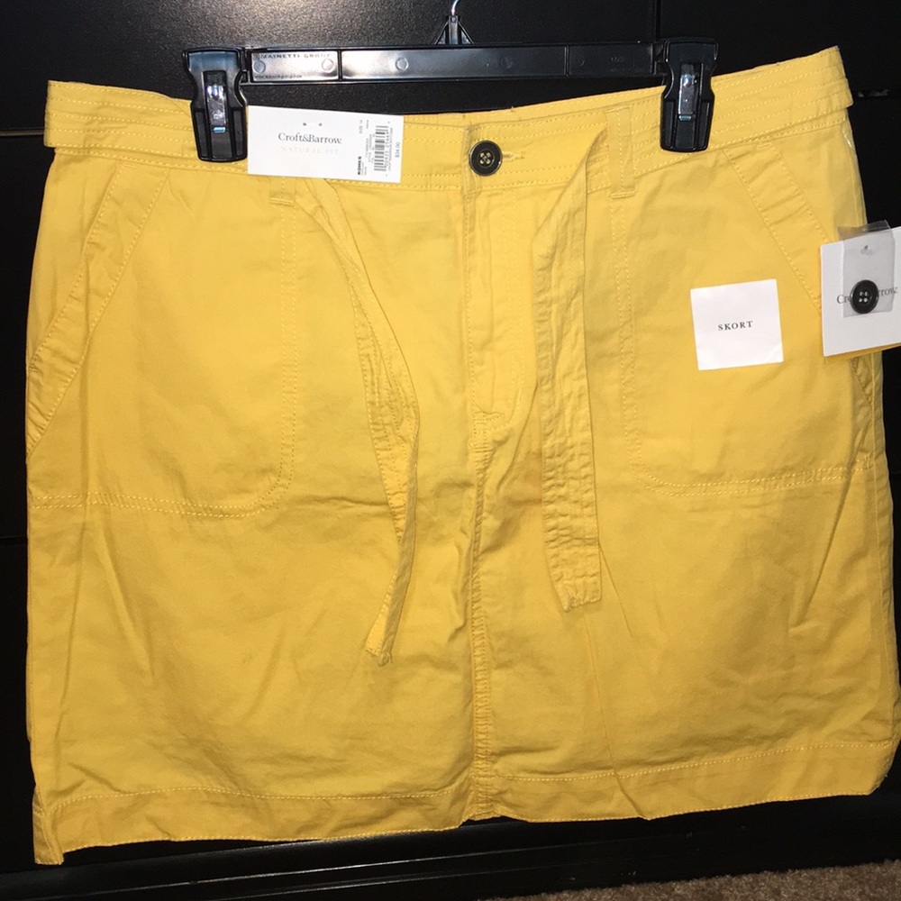 NWT Yellow Skort - 14